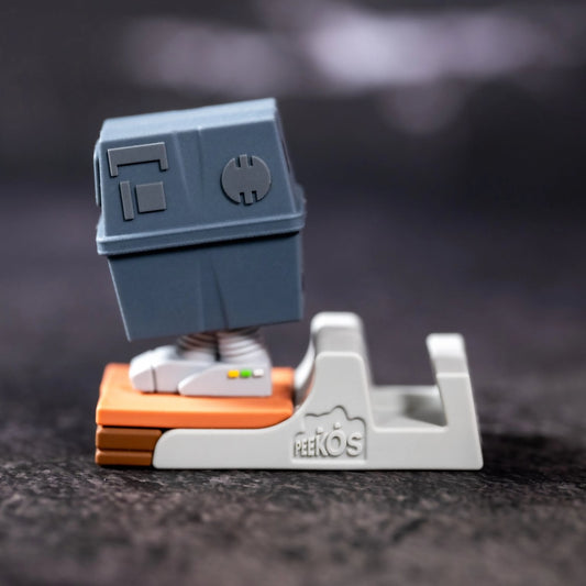 GNK Power Droid Phone Stand Collectible – Star Wars, Peekos