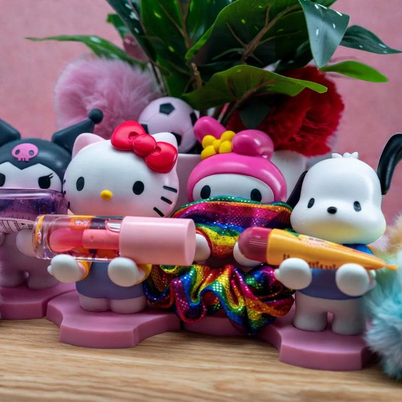 Pochacco Phone Stand – Hello Kitty, Mini Cable Guys