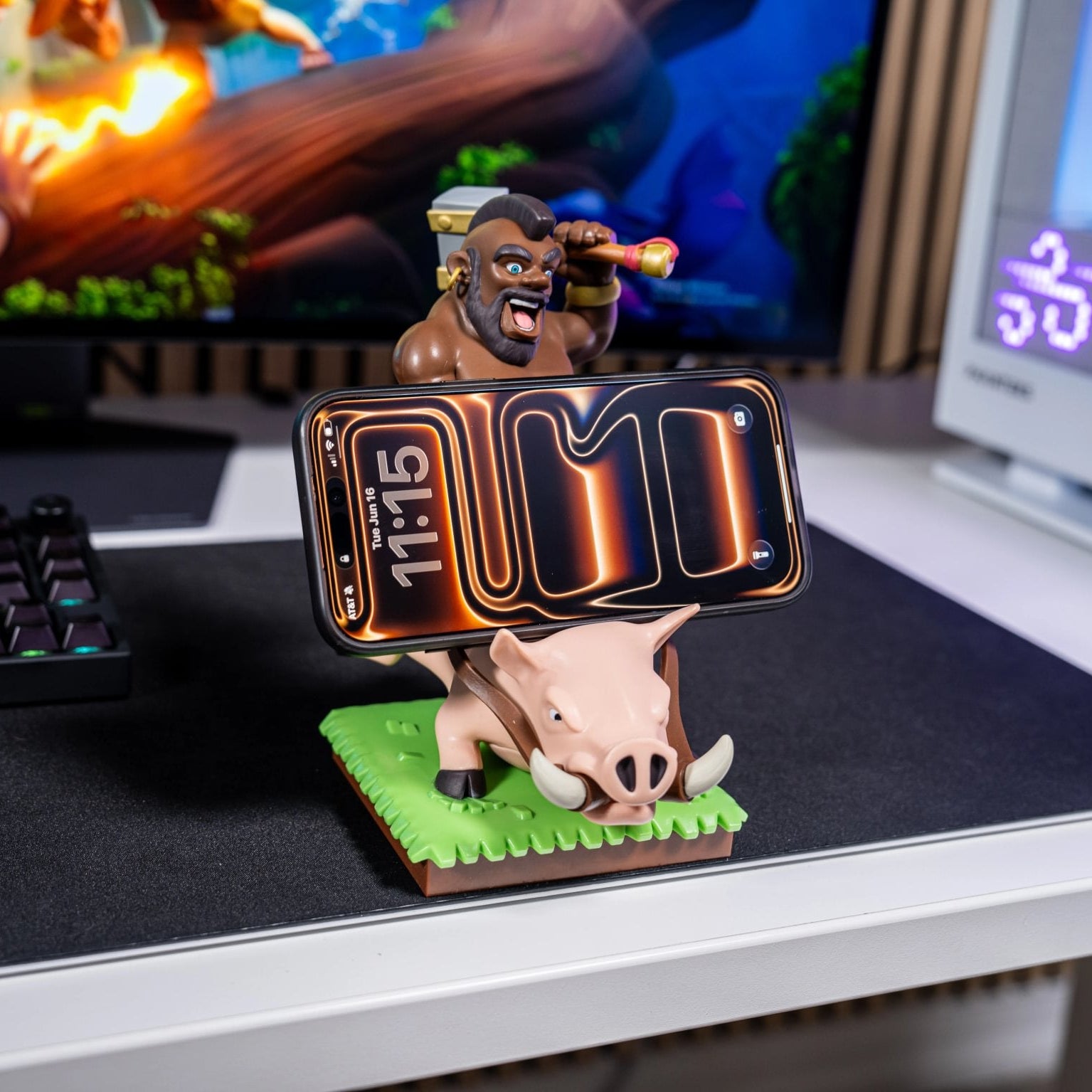 Hog Rider Controller Holder & Phone Stand - Clash of Clans, Cable Guys