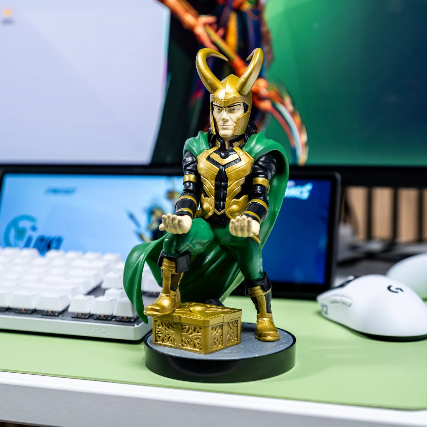 Loki Controller Holder & Phone Stand – Marvel, Cable Guys