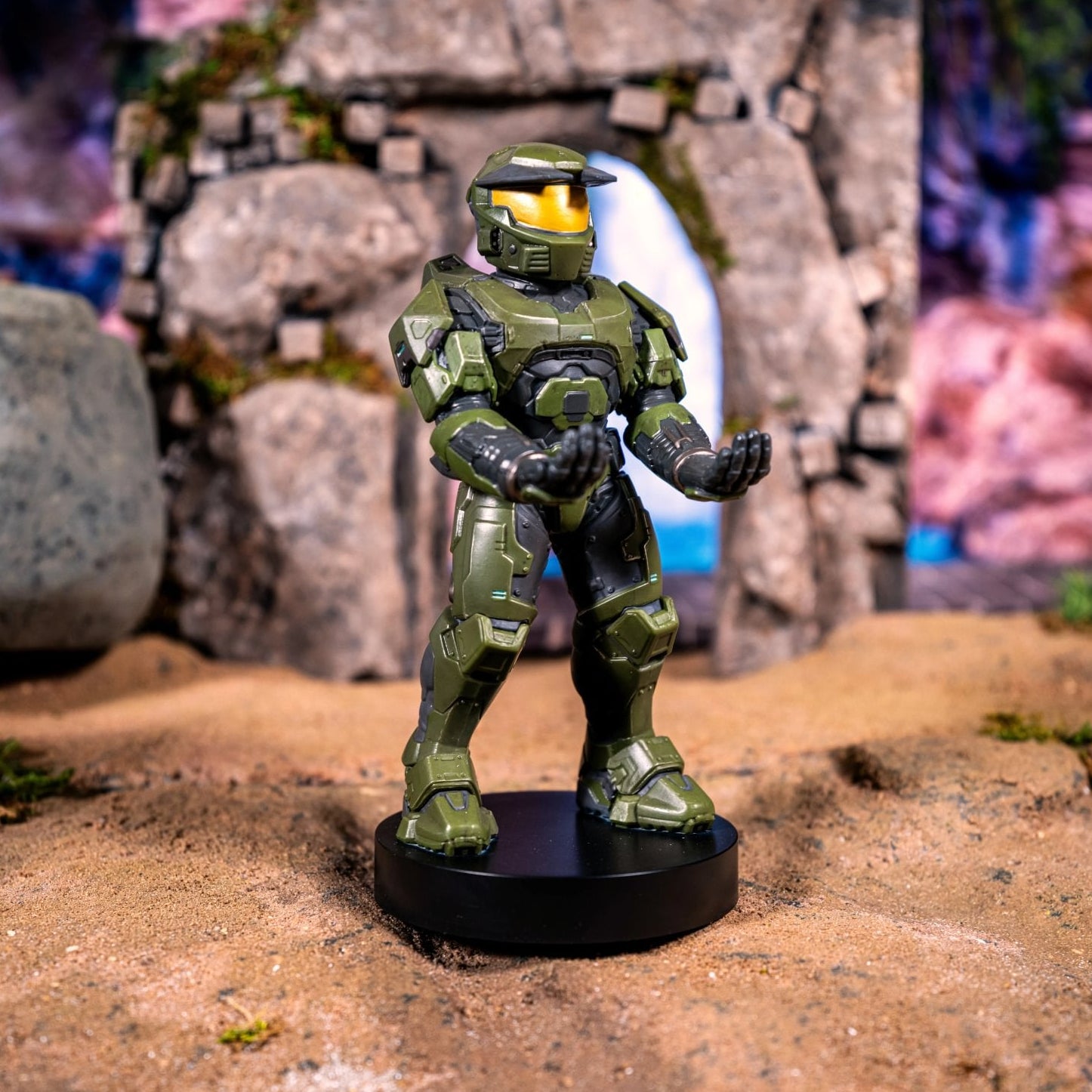 Master Chief Campaign Evolved Controller Holder & Phone Stand – Halo, Cable Guys