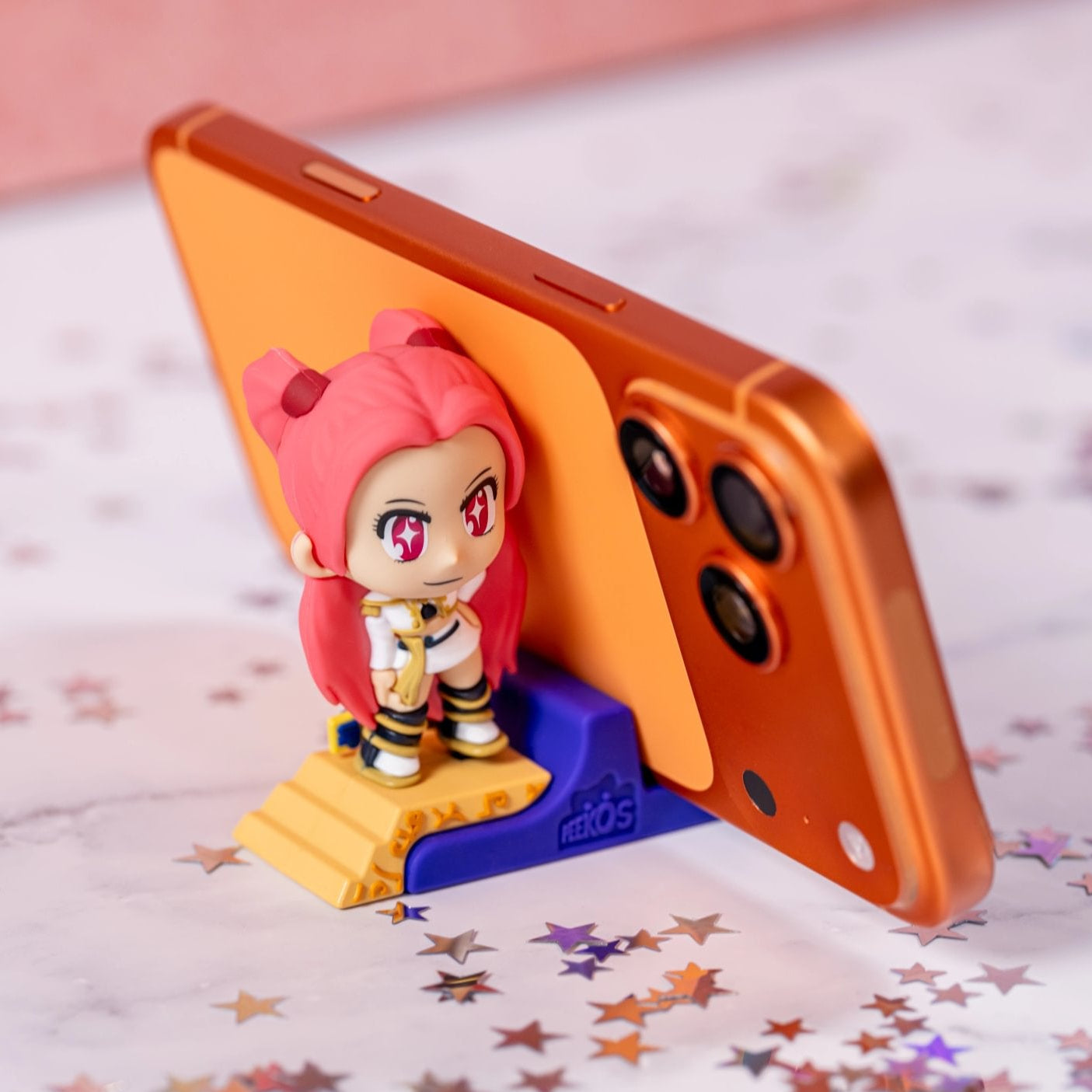 K-Pop Demon Hunters Peeko Phone Stand Collectibles - K-Pop Demon Hunters, Peekos