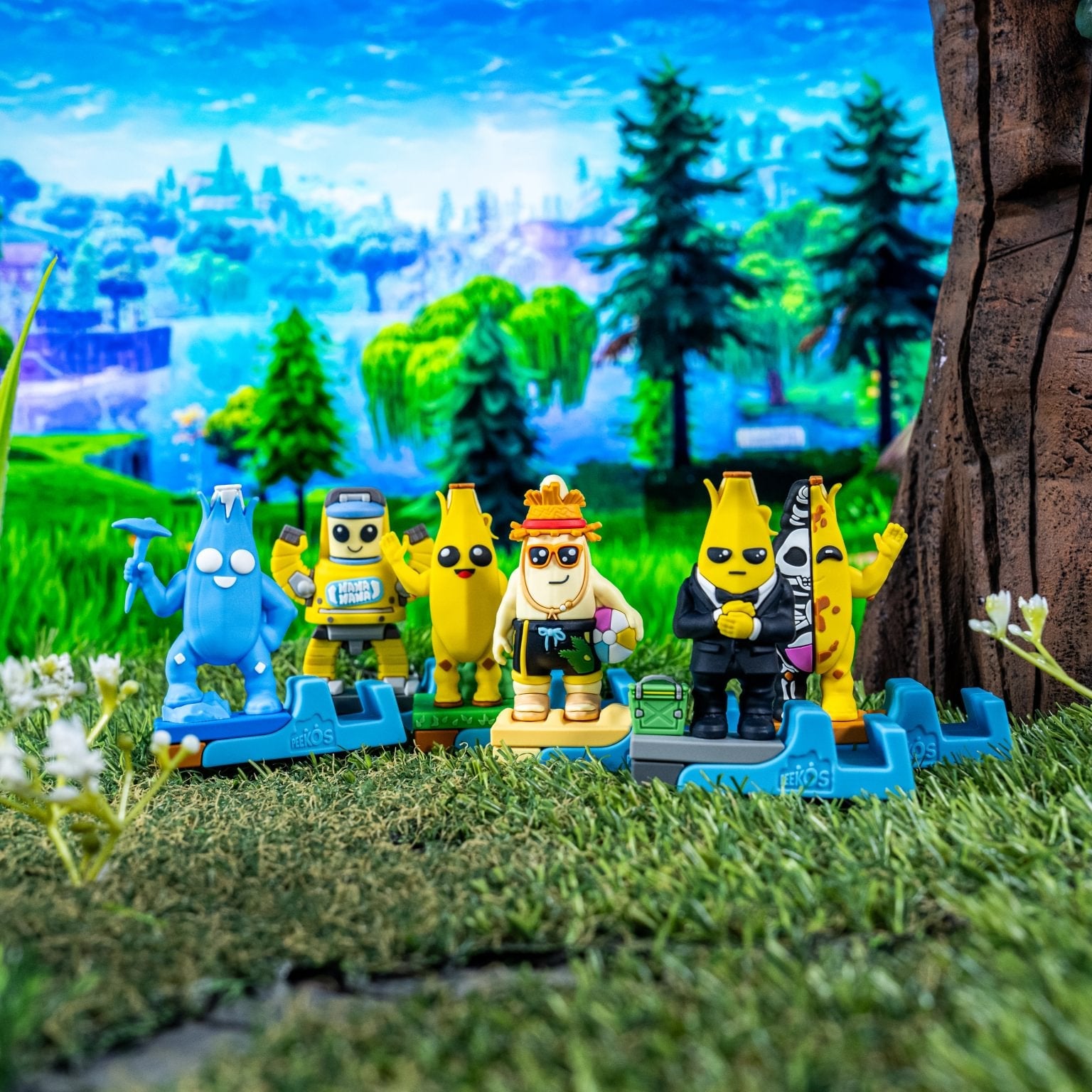 Peely Peeko Phone Stand Collectables - Fortnite, Peekos