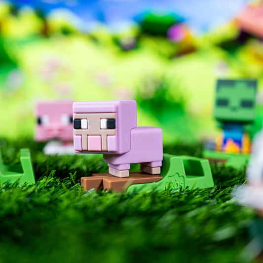 Sheep Phone Stand Collectible – Minecraft, Peekos