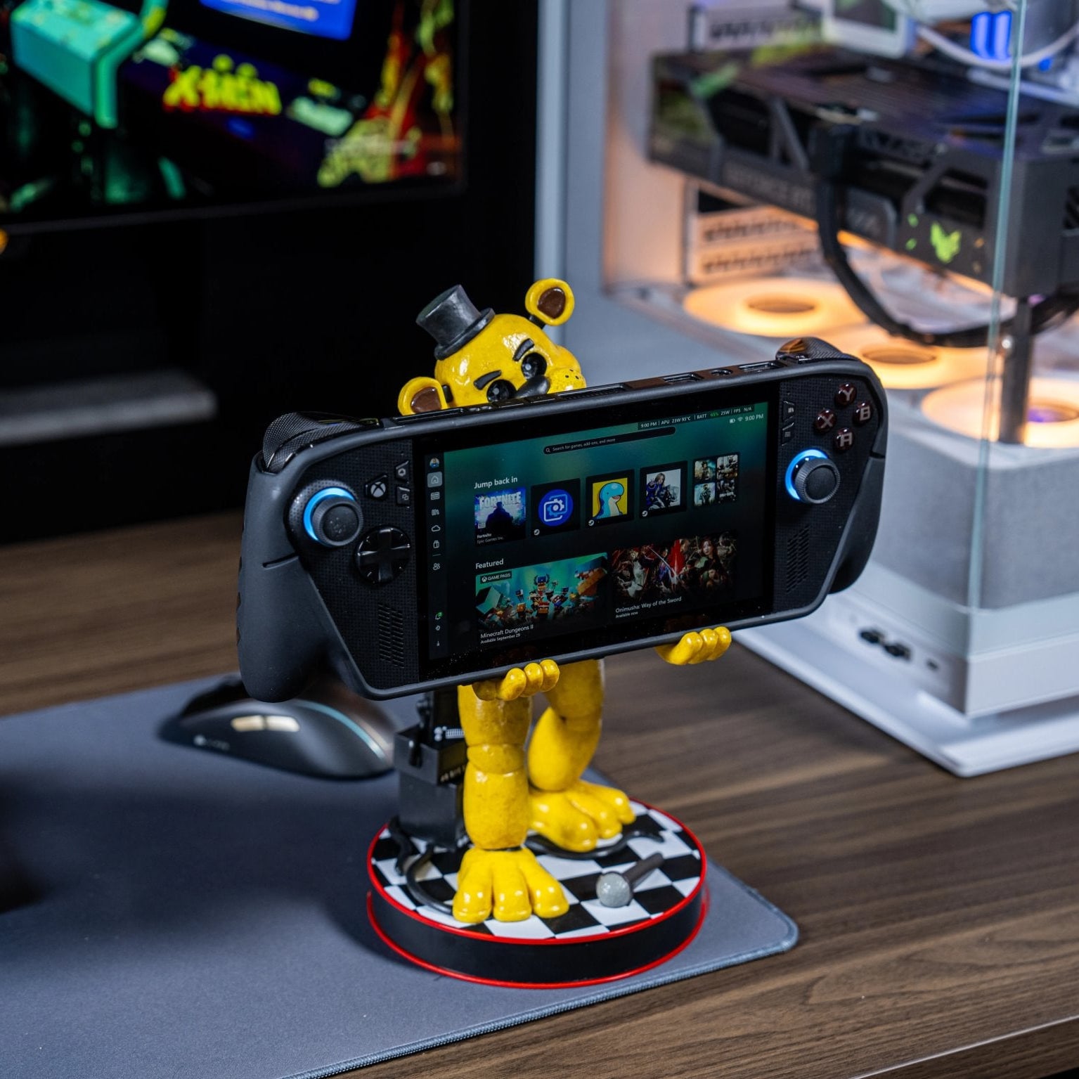XL Golden Freddy Controller Holder for Gaming Devices, iPad, and Portable Consoles - Five Nights at Freddy's, Cable Guys