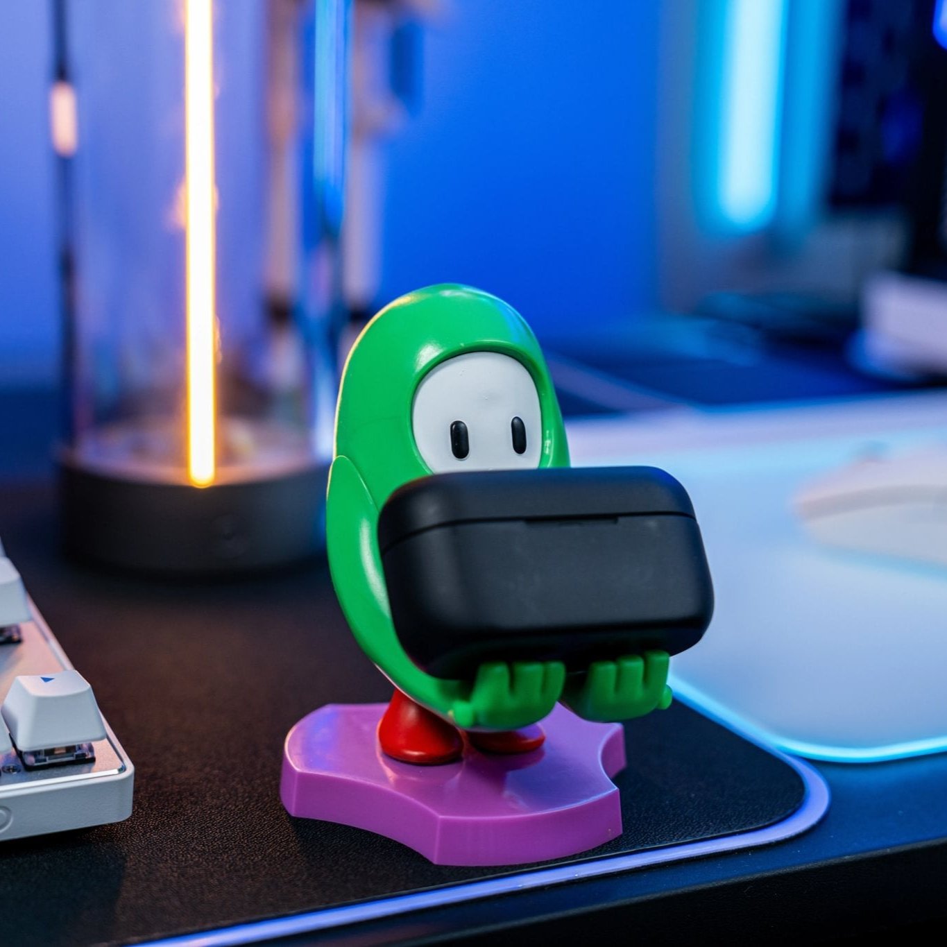 Fall Guys: Hot Rod Flames Holdems, Mini Collectibles With a Twist - EXG Pro